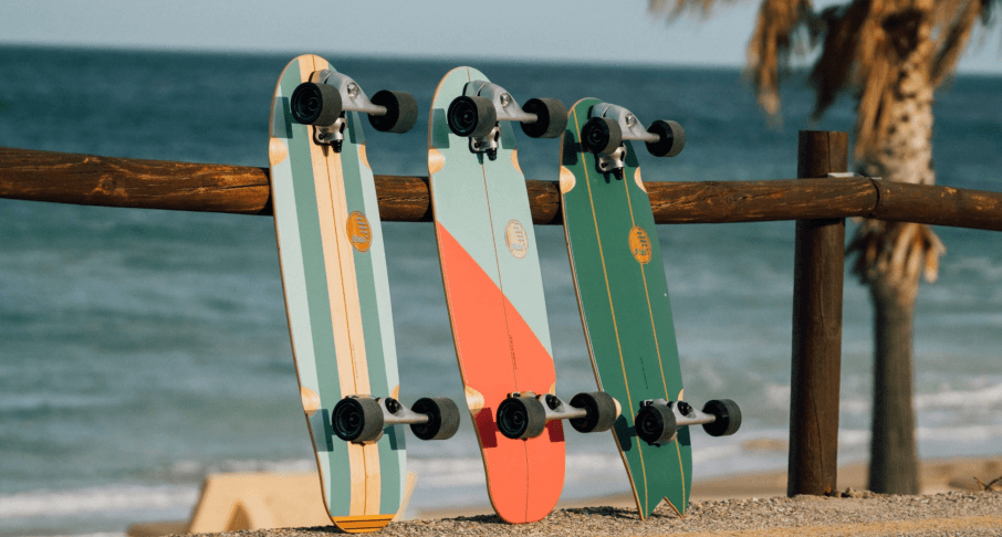 Slide Surfskates am Meer